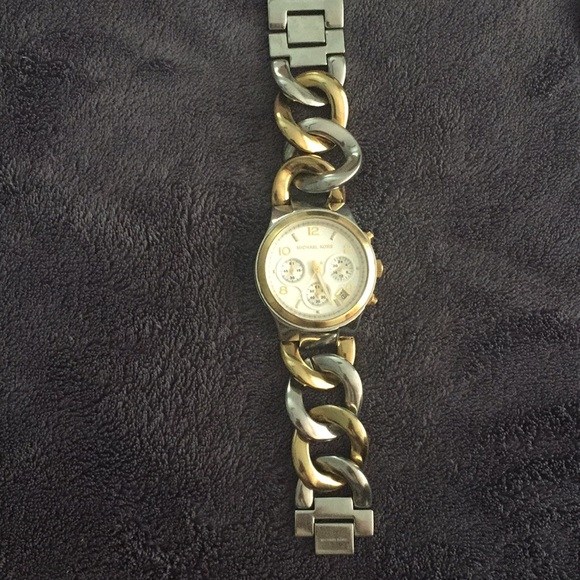 Michael Kors gold and silver watch - Picture 1 of 3